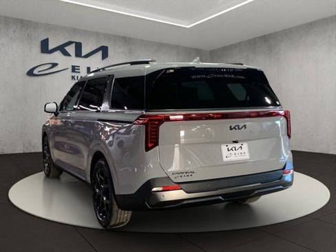New 2026 Kia Carnival SX Prestige image 3