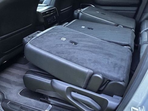 New 2023 Jeep Wagoneer Series III w/ Premium Group I image 21