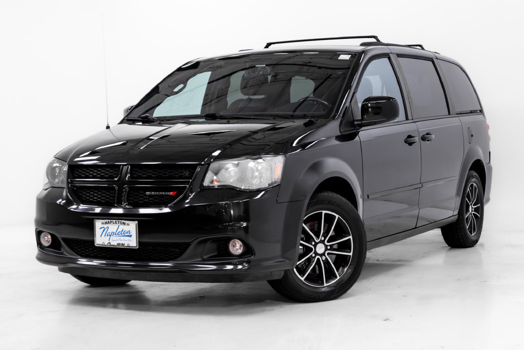 Used 2016 Dodge Grand Caravan R/T w/ Driver Convenience Group FWD image 1