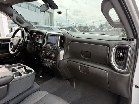 Used 2019 Chevrolet Silverado 1500 LT w/ True North Edition image 22