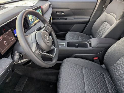 New 2026 Nissan Kicks SV w/ SV Premium Package image 11