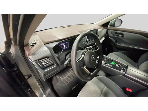 Used 2021 Nissan Rogue S AWD/4WD image 10