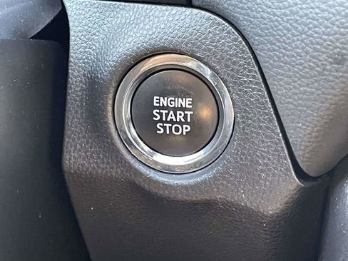 Used 2024 Toyota RAV4 XLE FWD image 26