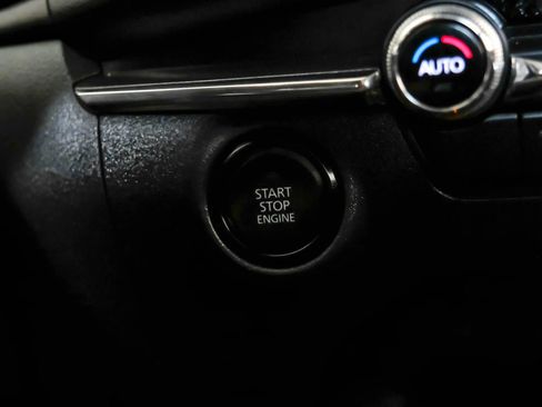 Used 2021 MAZDA MAZDA3 s image 20