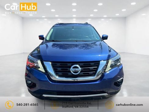 Used 2017 Nissan Pathfinder SL w/ SL Premium Package AWD/4WD image 2