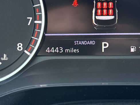 Certified 2025 Nissan Pathfinder SV FWD image 20