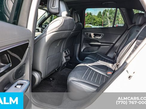 Used 2025 Mercedes-Benz GLC 43 AMG 4MATIC image 19