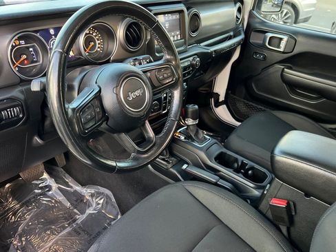 Used 2021 Jeep Wrangler Unlimited Sport image 10