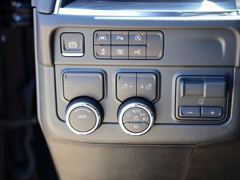 New 2025 Chevrolet Tahoe Premier w/ Sun And Tow Package RWD image 19