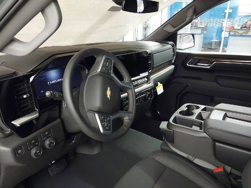 New 2026 Chevrolet Silverado 1500 LT w/ All Star Edition Plus image 2