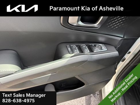 New 2026 Kia Sorento S AWD/4WD image 24