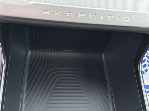 New 2026 Ford Expedition Active AWD/4WD image 22