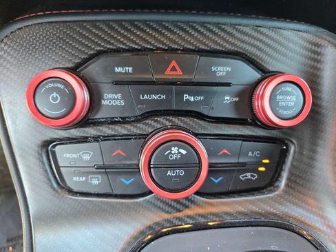 Used 2022 Dodge Challenger R/T Scat Pack RWD image 15