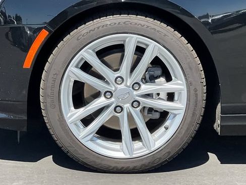 Used 2023 Cadillac CT4 Luxury w/ Sun And Sound Package RWD image 37