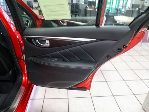 Used 2024 INFINITI Q50 Sensory image 31