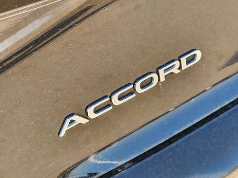 Used 2024 Honda Accord Sport image 9