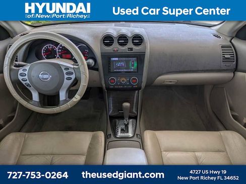 Used 2010 Nissan Altima 2.5 SL w/ SL Pkg FWD image 16