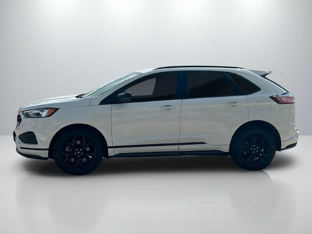 Used 2022 Ford Edge SE w/ Black Appearance Package AWD/4WD image 8