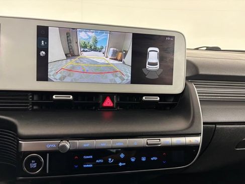 Used 2022 Hyundai Ioniq 5 SE AWD/4WD image 12