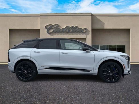 New 2026 Cadillac Optiq V image 2