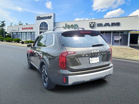 Used 2024 Kia Telluride S w/ S Sunroof Package AWD/4WD image 3
