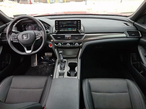 Used 2019 Honda Accord Sport image 14