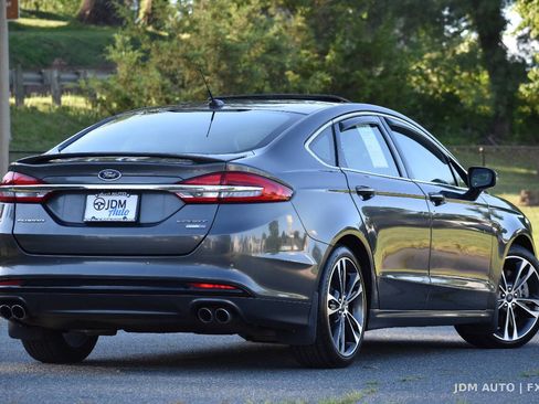 Used 2018 Ford Fusion Sport w/ Equipment Group 401A AWD/4WD image 5