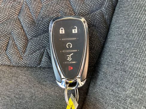 Used 2022 Chevrolet Equinox LT image 33