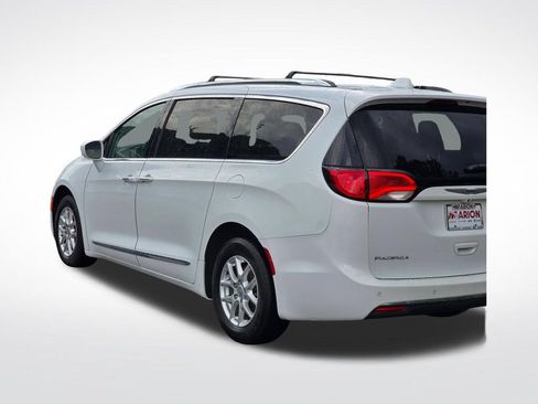 Used 2020 Chrysler Pacifica Touring-L FWD image 50