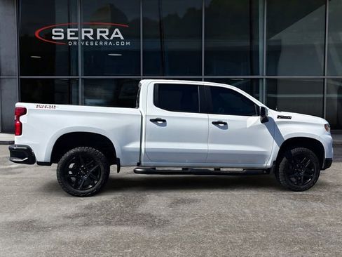 Used 2024 Chevrolet Silverado 1500 LT Trail Boss w/ Convenience Package II AWD/4WD image 6