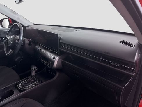 Used 2025 Hyundai Kona SEL image 18