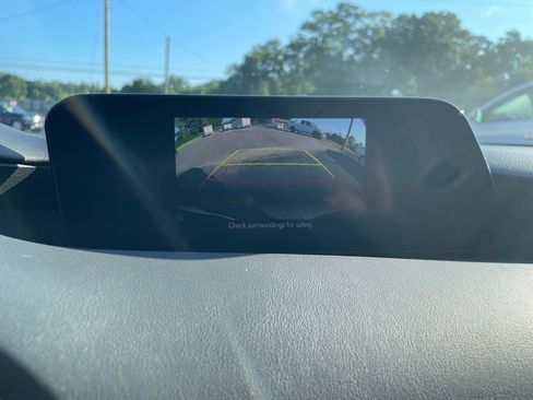 Used 2021 MAZDA MAZDA3 s FWD image 14