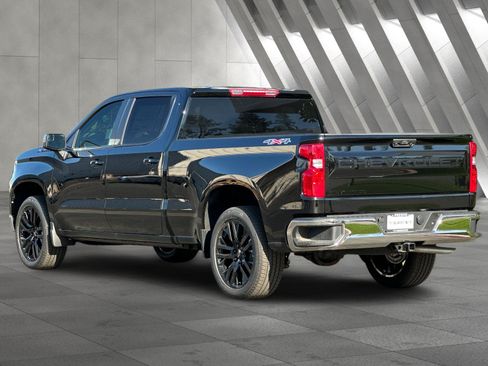 New 2026 Chevrolet Silverado 1500 LT w/ LPO, Dark Essentials Package AWD/4WD image 6