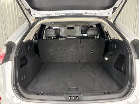 Used 2023 Ford Edge SEL image 12