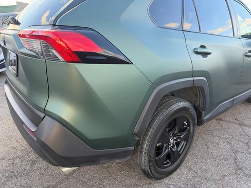 Used 2019 Toyota RAV4 XLE image 19