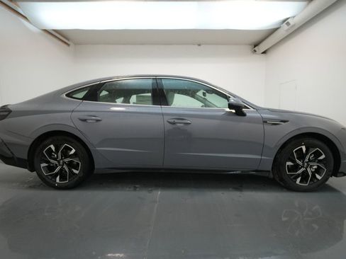 New 2025 Hyundai Sonata SEL image 17