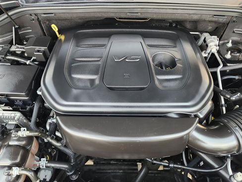 Used 2019 Jeep Grand Cherokee Limited AWD/4WD image 40