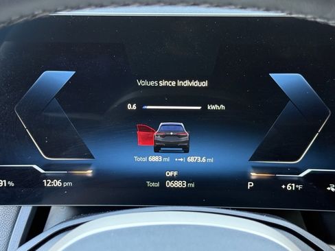 Used 2026 BMW iX xDrive45 w/ Climate Comfort Package image 28