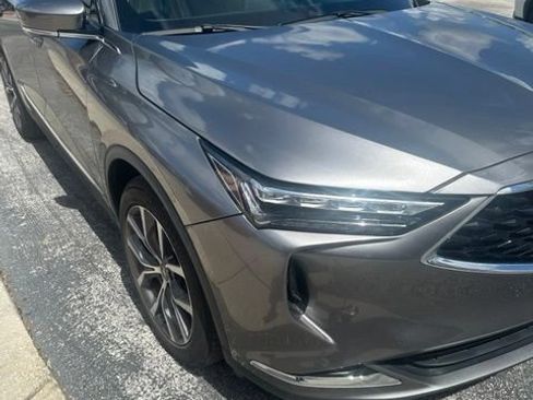 Used 2024 Acura MDX w/ Technology Package FWD image 6
