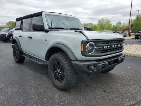 Used 2022 Ford Bronco Black Diamond AWD/4WD image 5