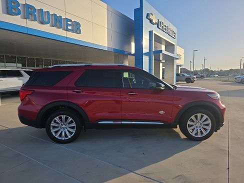 Used 2022 Ford Explorer King Ranch w/ Technology Package AWD/4WD image 21