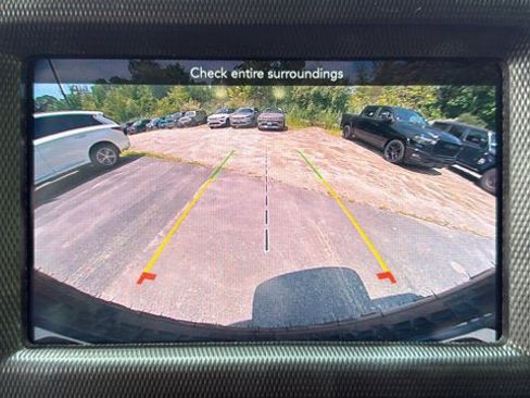 Used 2021 Jeep Wrangler Unlimited Rubicon w/ LED Lighting Group AWD/4WD image 19