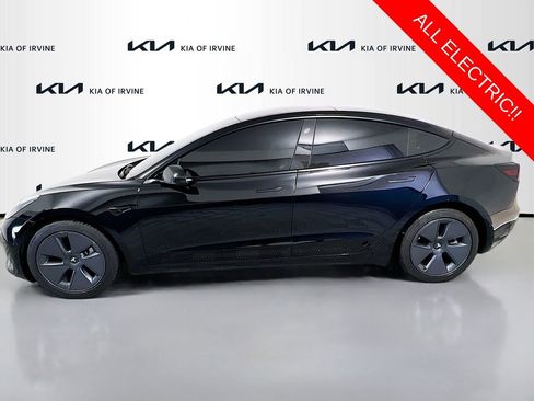 Used 2022 Tesla Model 3 Base image 4