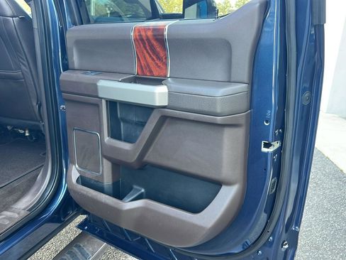 Used 2017 Ford F250 King Ranch w/ King Ranch Ultimate Package AWD/4WD image 15