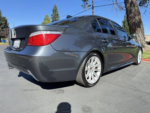 Used 2010 BMW 535i Sedan image 15