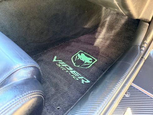 Used 2006 Dodge Viper SRT-10 RWD image 15