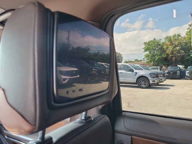 Used 2022 Ford Expedition Max King Ranch AWD/4WD image 17
