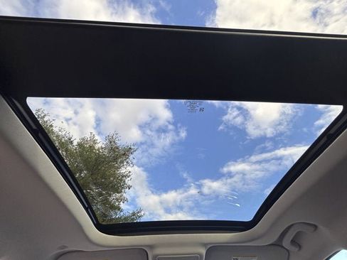 Used 2022 Ford Escape SEL w/ SEL Stealth AWD Package image 25