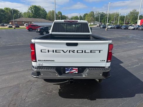 New 2026 Chevrolet Silverado 2500 LTZ w/ LTZ Premium Package AWD/4WD image 4