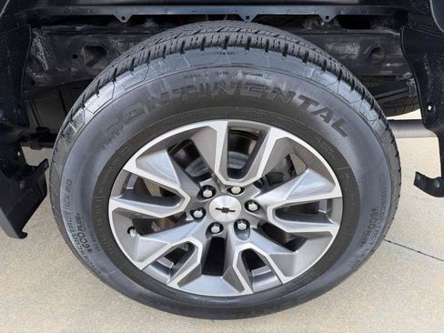Used 2020 Chevrolet Silverado 1500 RST w/ Texas Edition AWD/4WD image 45